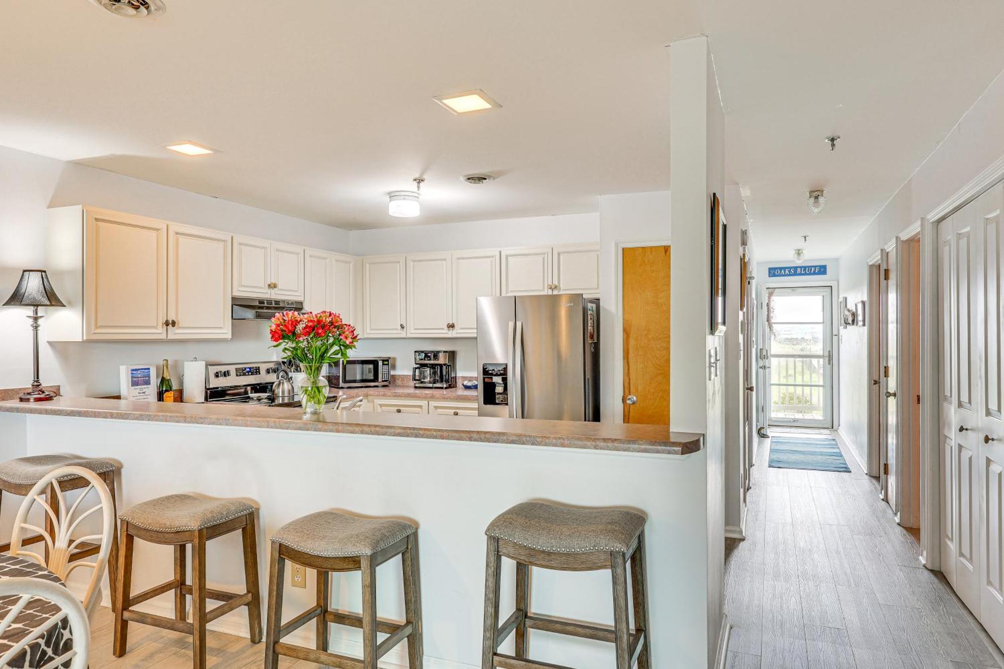 Oak Island Beachfront Condo With Community Pool Dış mekan fotoğraf